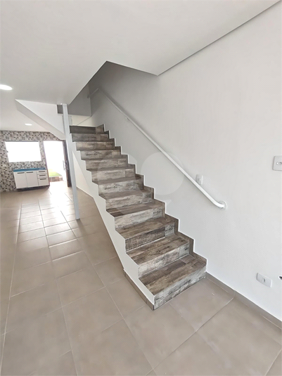 Foto REO1075034