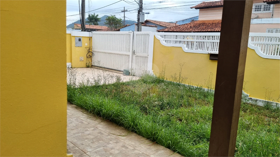 Foto REO1075055