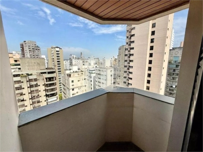 Foto REO1075065