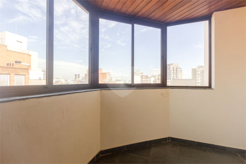 Foto REO1075065