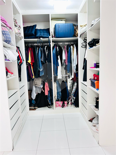 Foto REO1075098