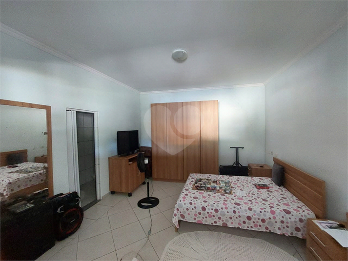 Foto REO1075107