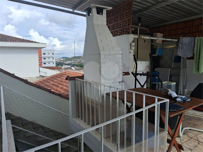 Foto REO1075143