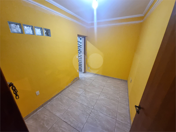 Foto REO1075149