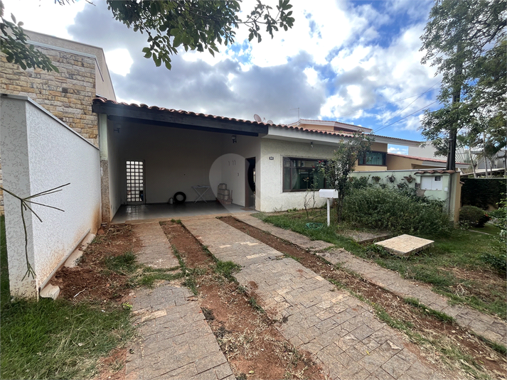 Foto REO1075173