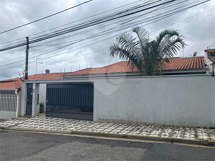 Foto REO1075194