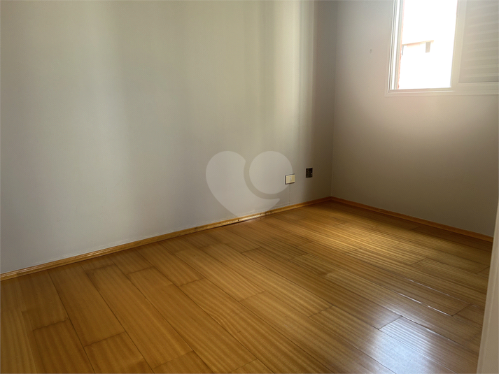 Foto REO1075250