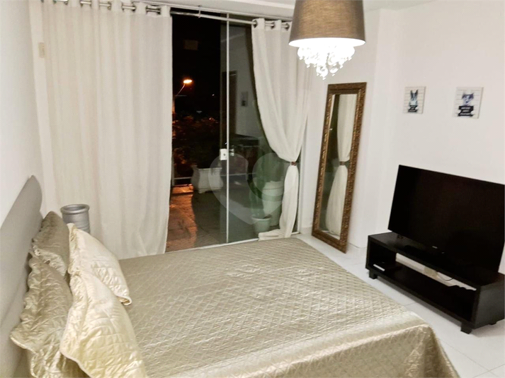 Foto REO1075327