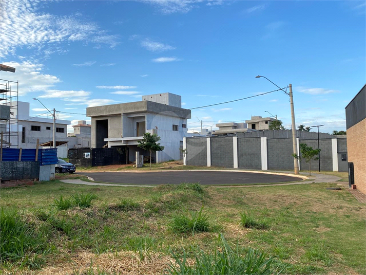 Foto REO1075330
