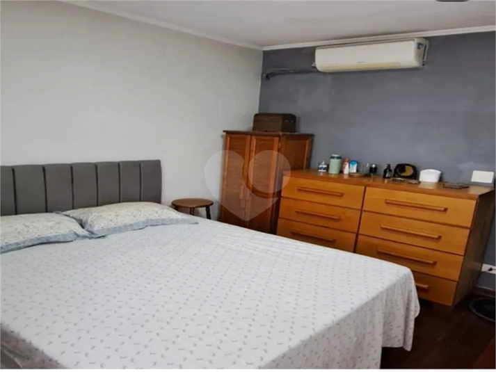 Foto REO1075369