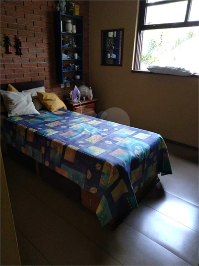 Foto REO1075404