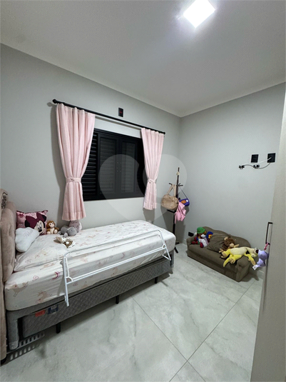 Foto REO1075412
