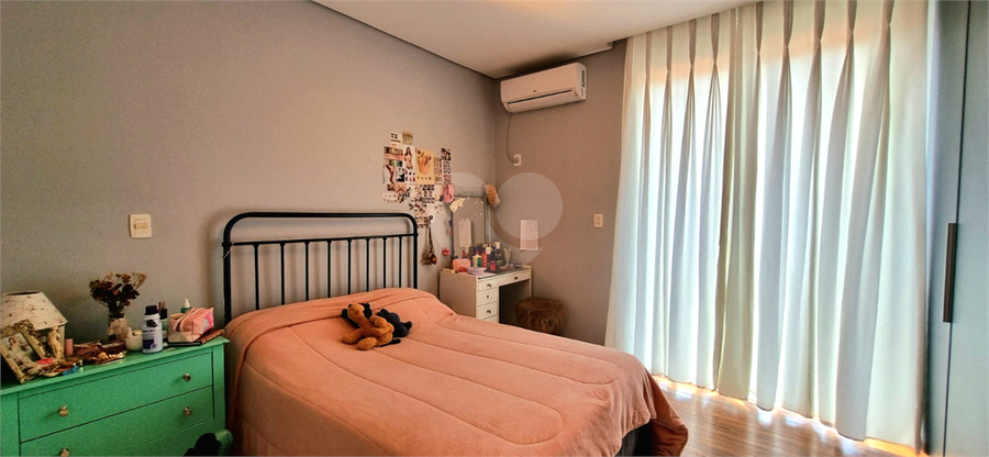 Foto REO1075427