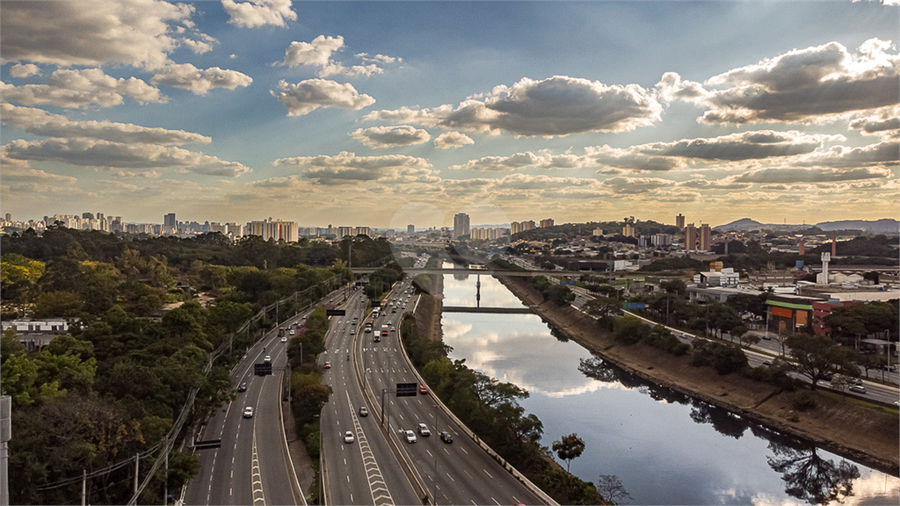 Foto REO1075500
