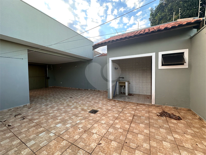 Foto REO1075569