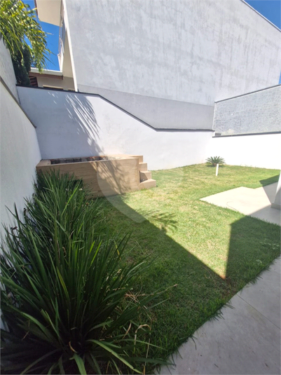 Foto REO1075708