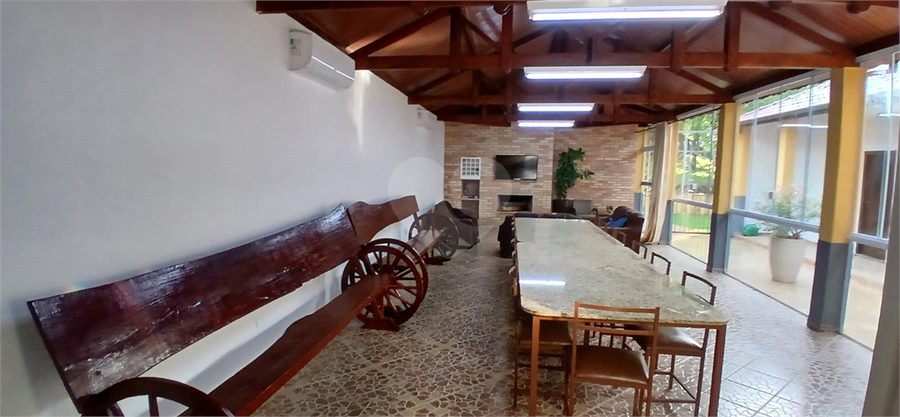 Foto REO1075802