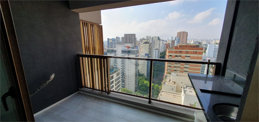 Foto REO1075809