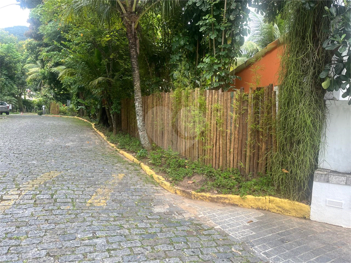 Foto REO1075899