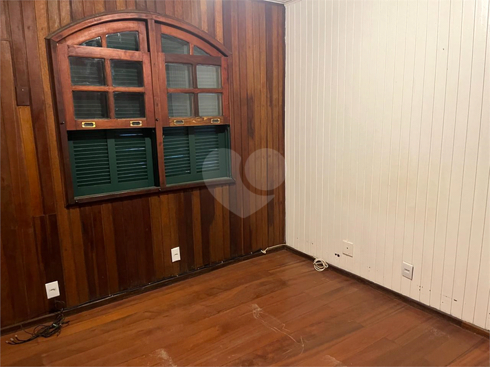 Foto REO1075899