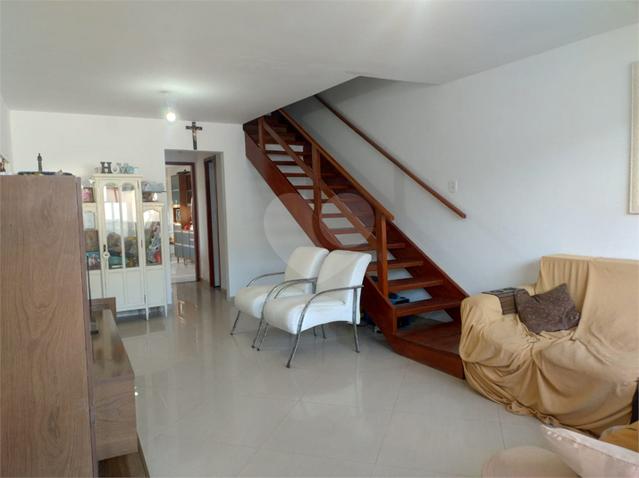 Foto REO1075902