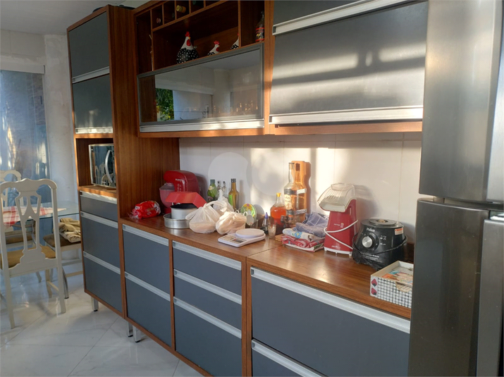 Foto REO1075902