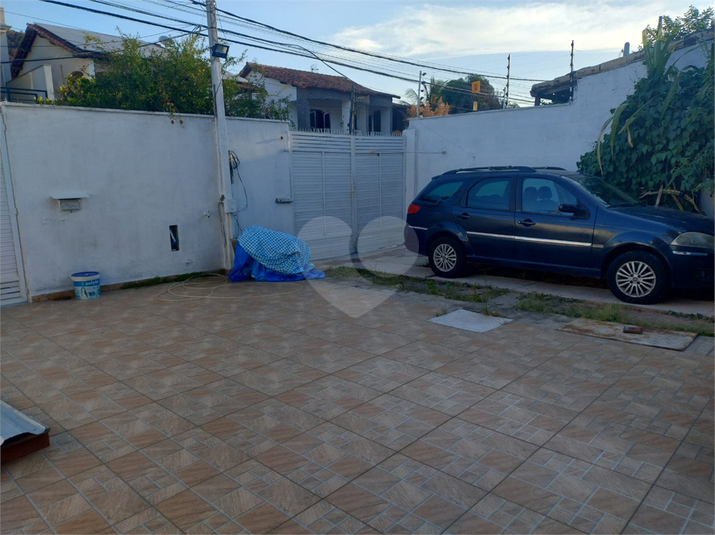Foto REO1075902