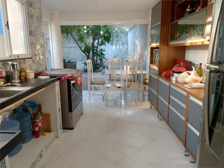 Foto REO1075902