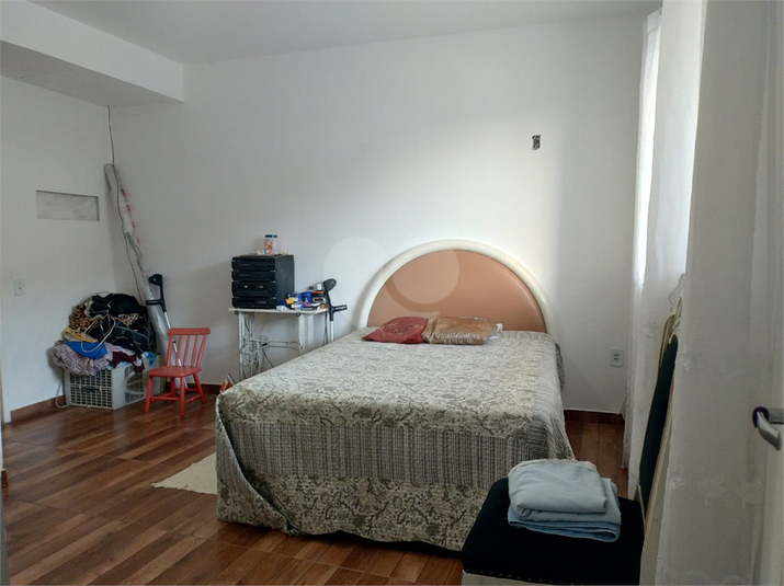Foto REO1075902