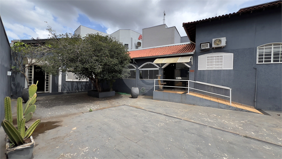 Foto REO1075945