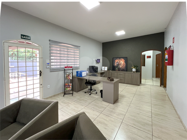 Foto REO1075945