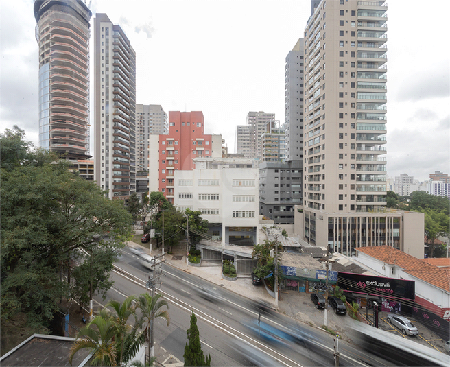 Foto REO1075983