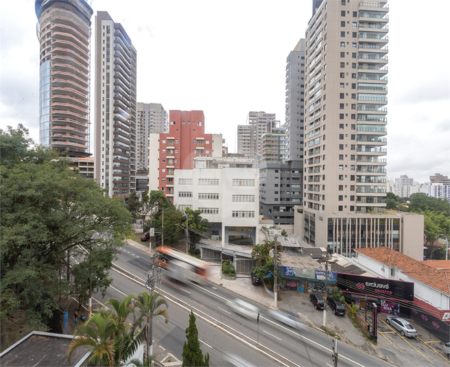 Foto REO1075983