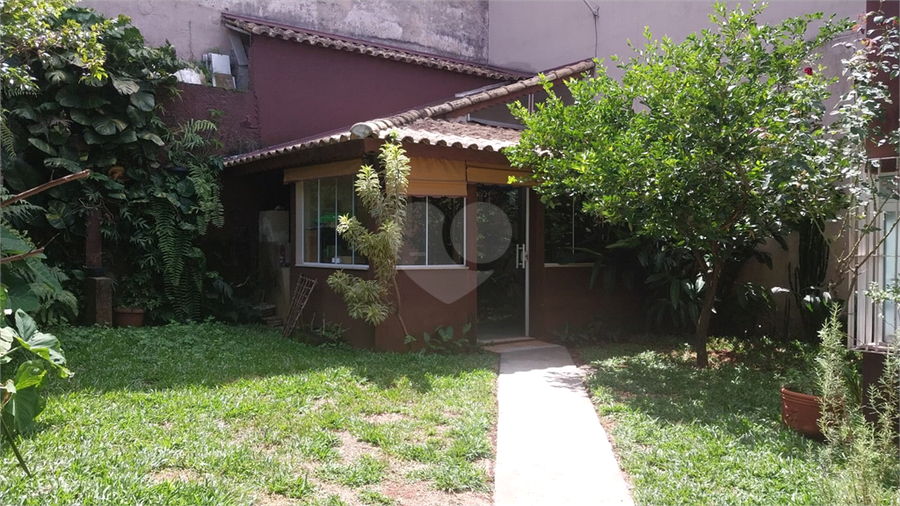 Foto REO1076016