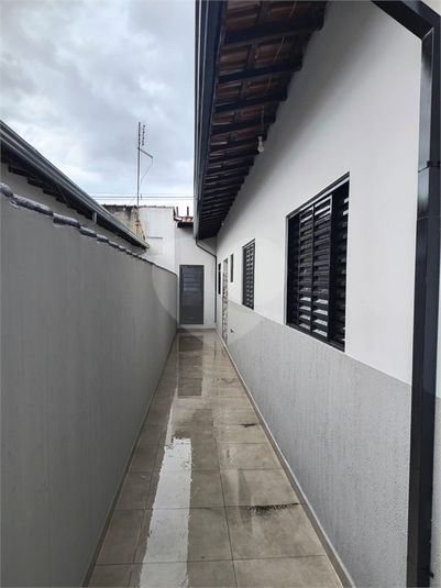 Foto REO1076022