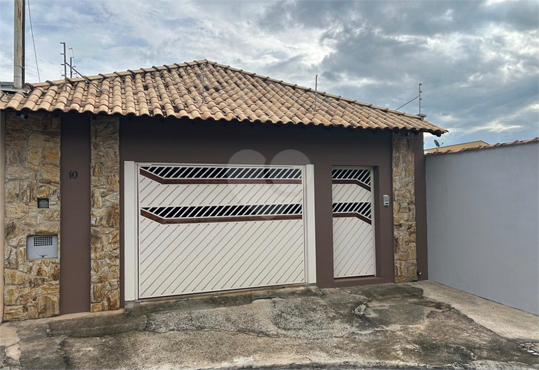 Foto REO1076058