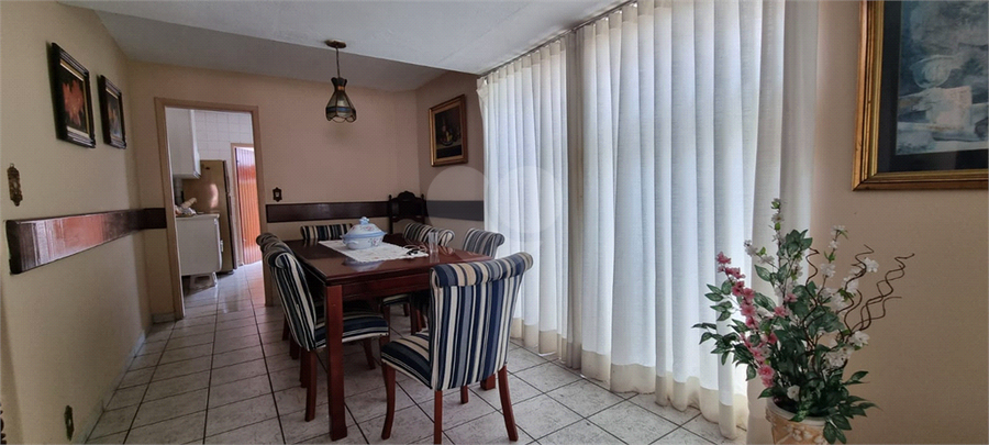 Foto REO1076096