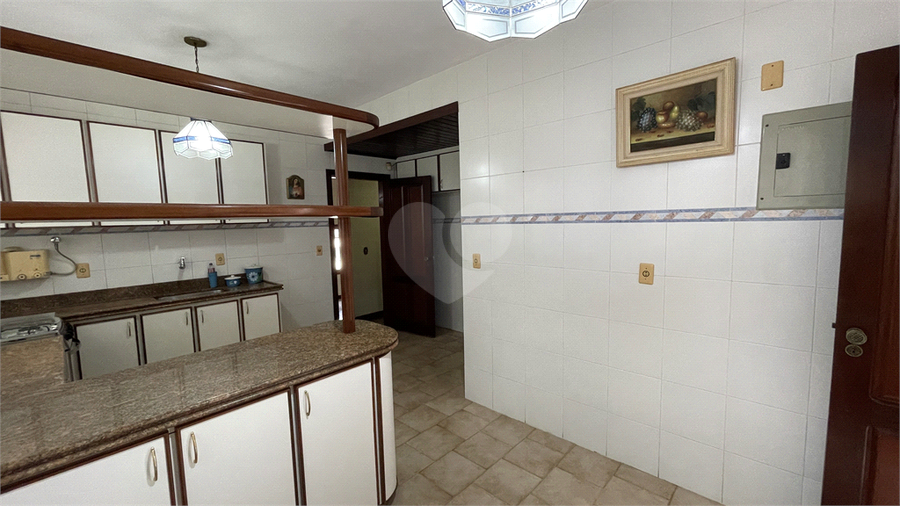 Foto REO1076147