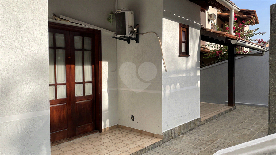 Foto REO1076147