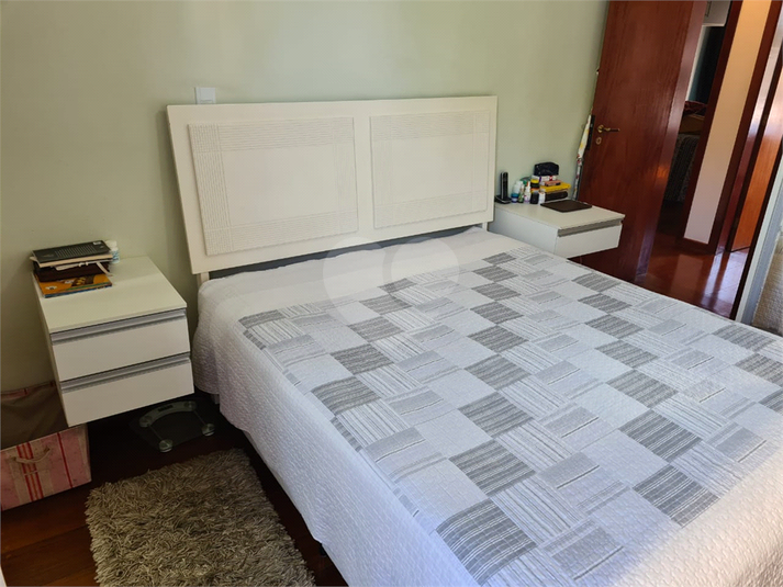 Foto REO1076275
