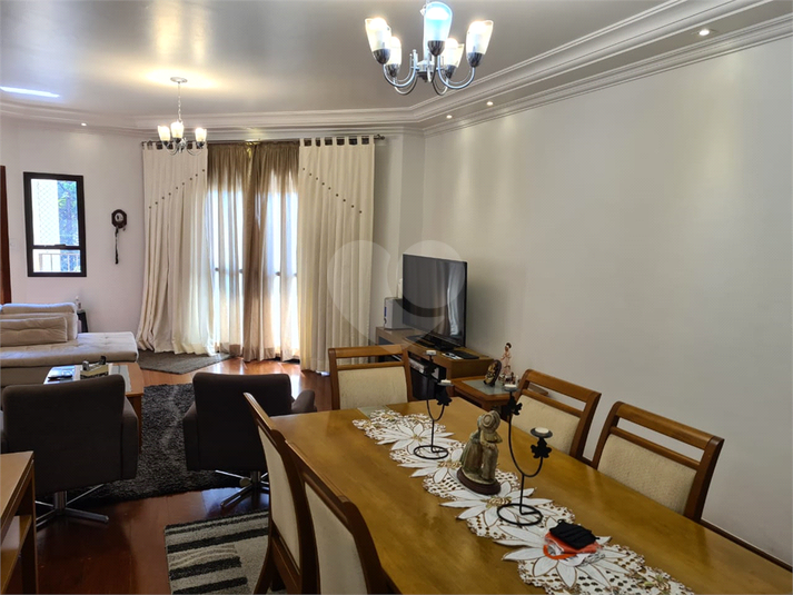 Foto REO1076275