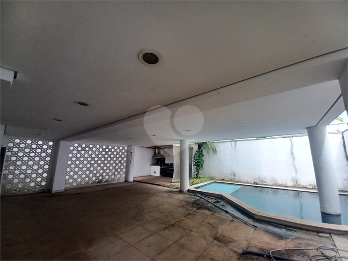 Foto REO1076276