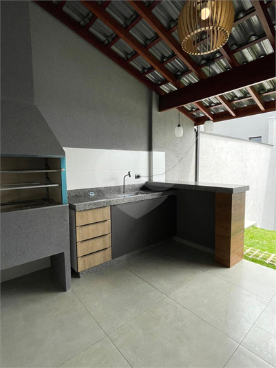 Foto REO1076347