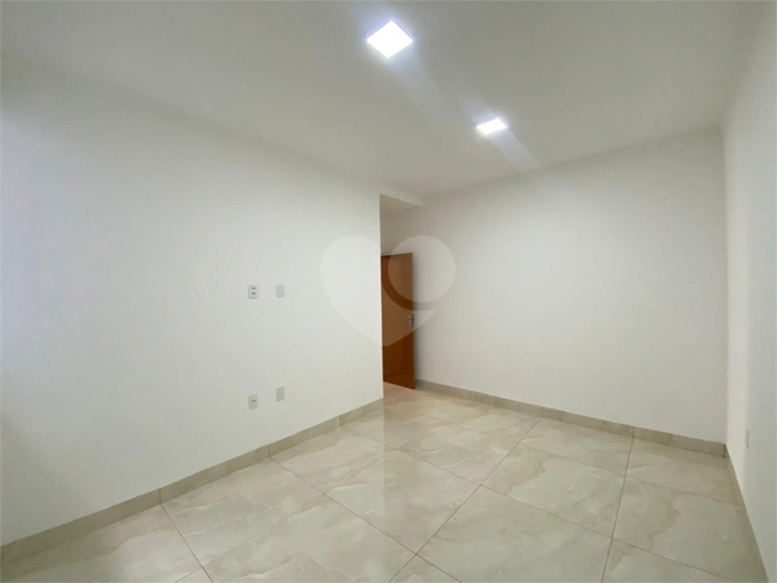Foto REO1076408