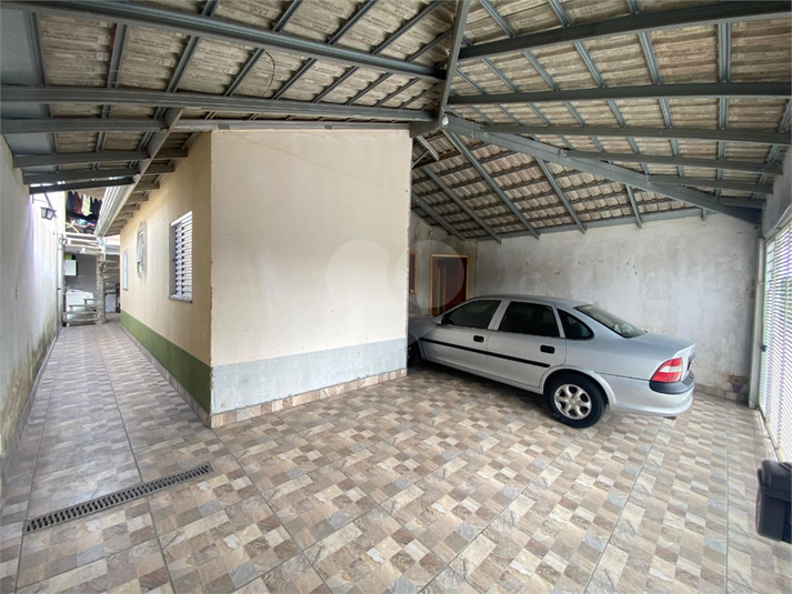 Foto REO1076418