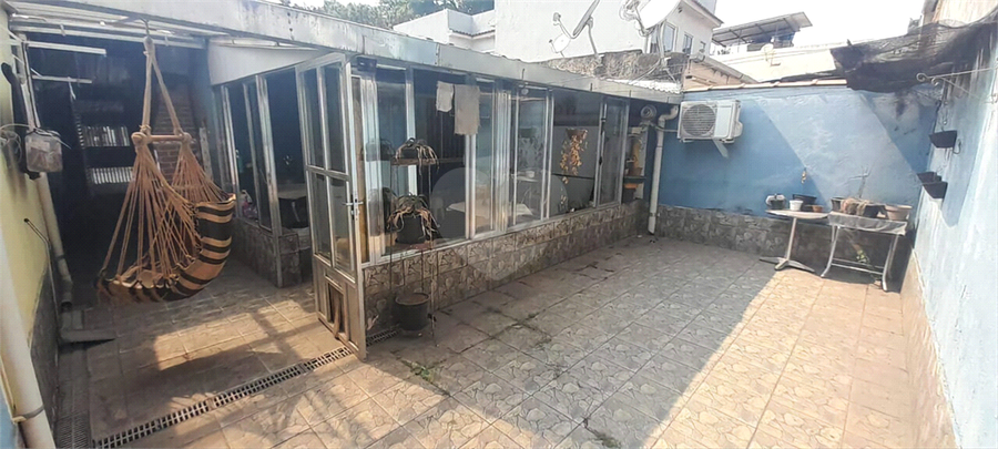 Foto REO1076420