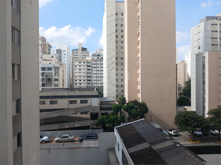 Foto REO1076439
