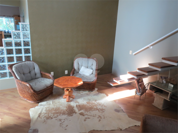 Foto REO1076502