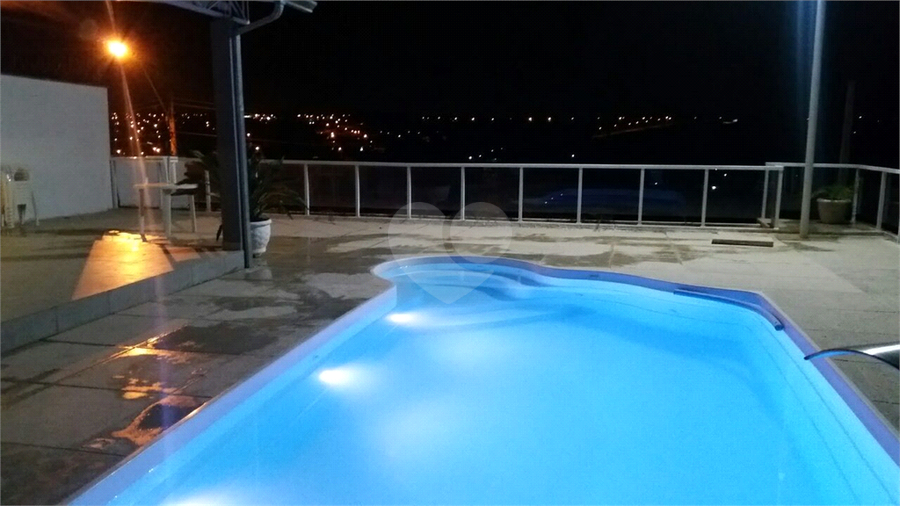 Foto REO1076517
