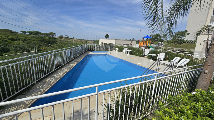 Foto REO1076525